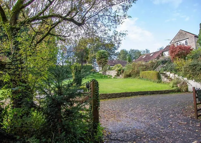 The Snug, Beautiful Country Retreat